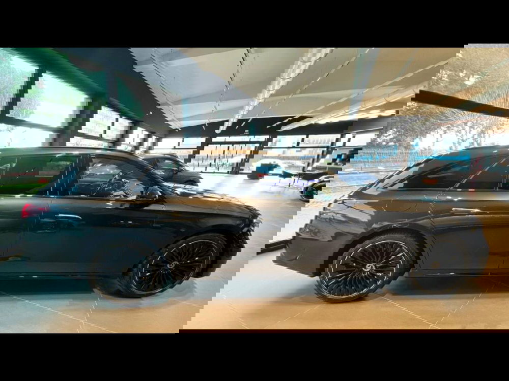 Mercedes-Benz Classe E Station Wagon nuova a Pisa (3)