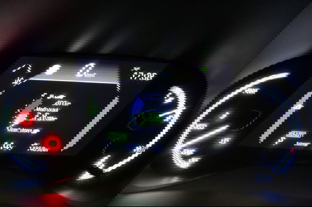 Toyota Yaris Cross usata a Cremona (10)