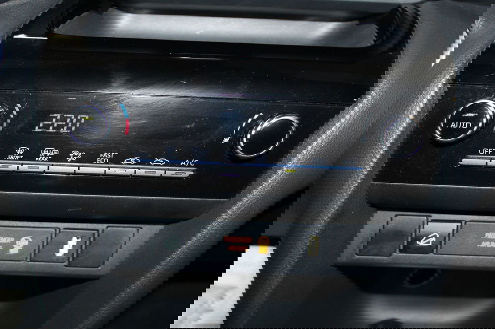 Toyota Yaris Cross usata a Cremona (12)