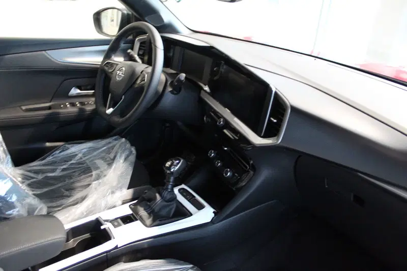 Opel Mokka nuova a Cremona (9)