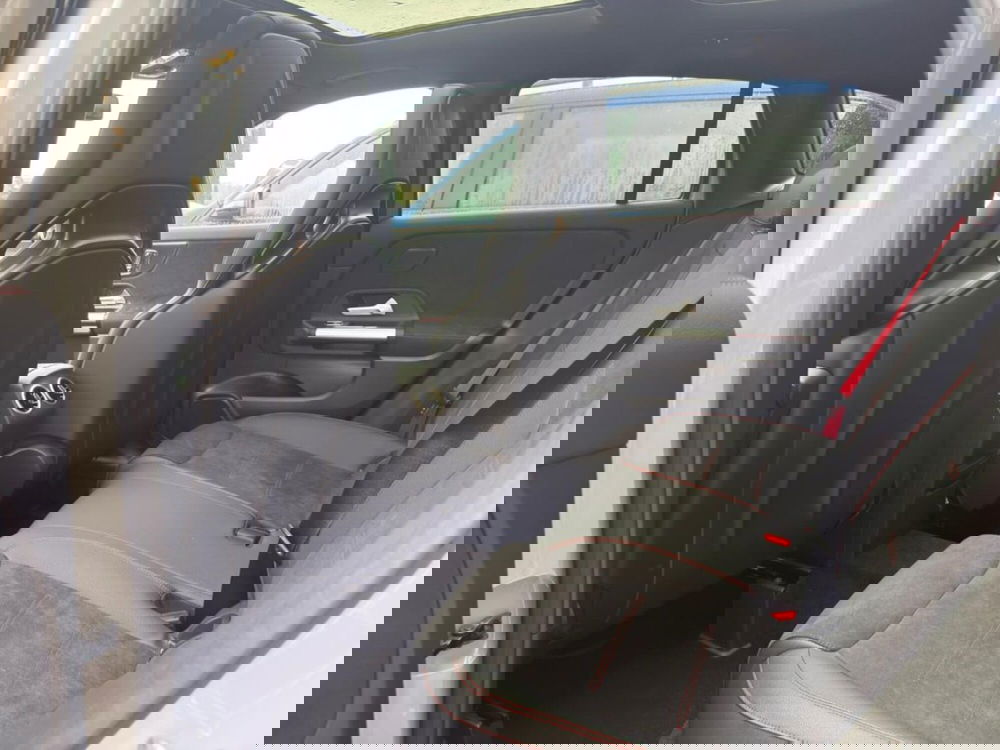 Mercedes-Benz GLA SUV nuova a Firenze (9)