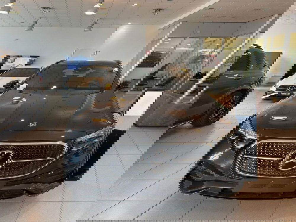 Mercedes-Benz Classe E Station Wagon nuova a Firenze