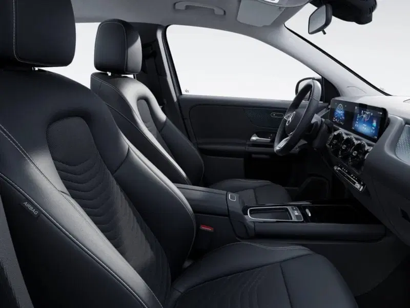 Mercedes-Benz GLA SUV nuova a Siena (4)