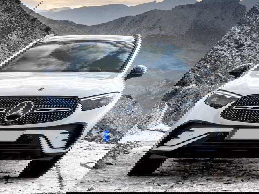 Mercedes-Benz GLC Coupé nuova a Siena (8)