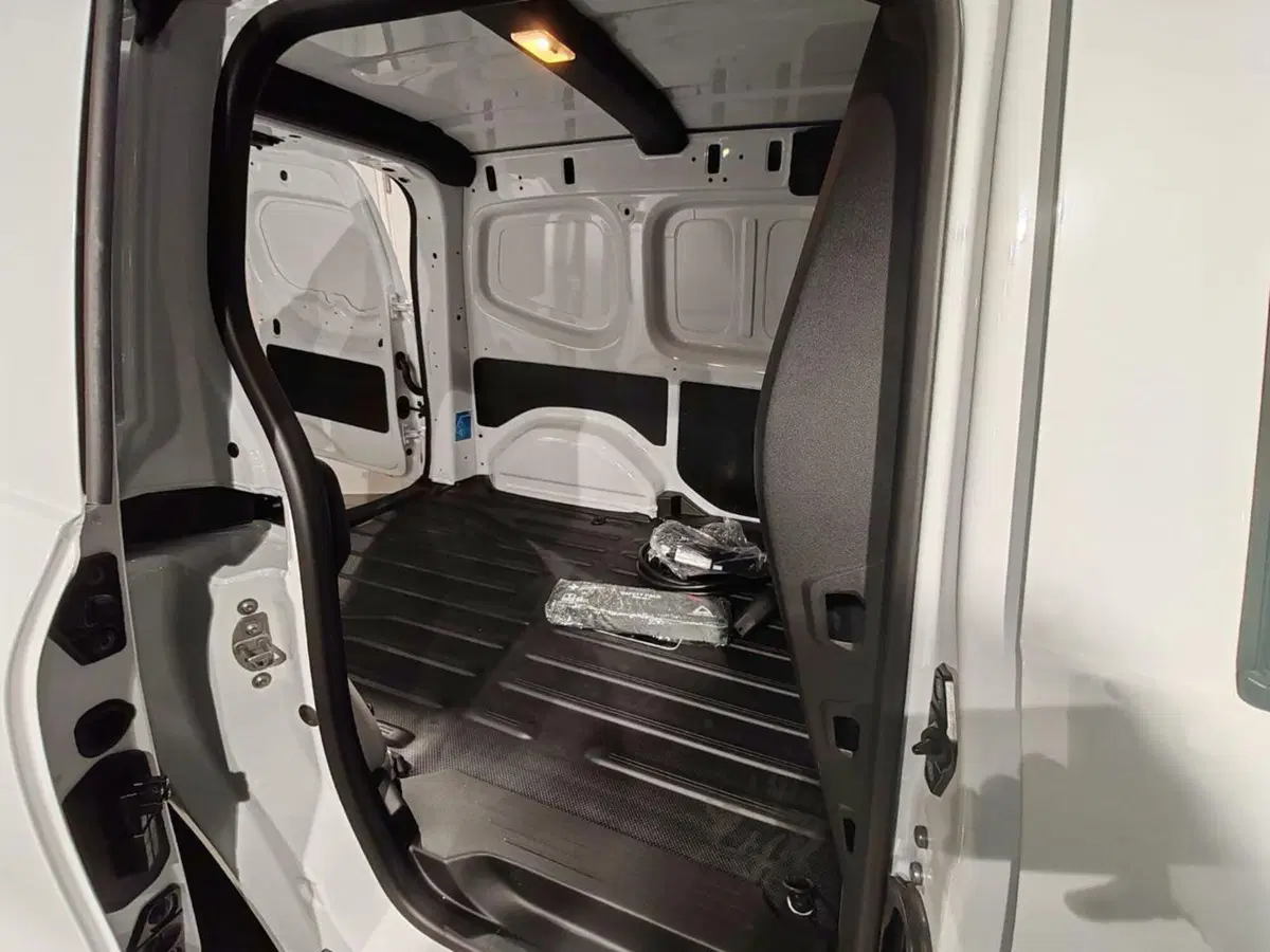Nissan Townstar nuova a Como (4)