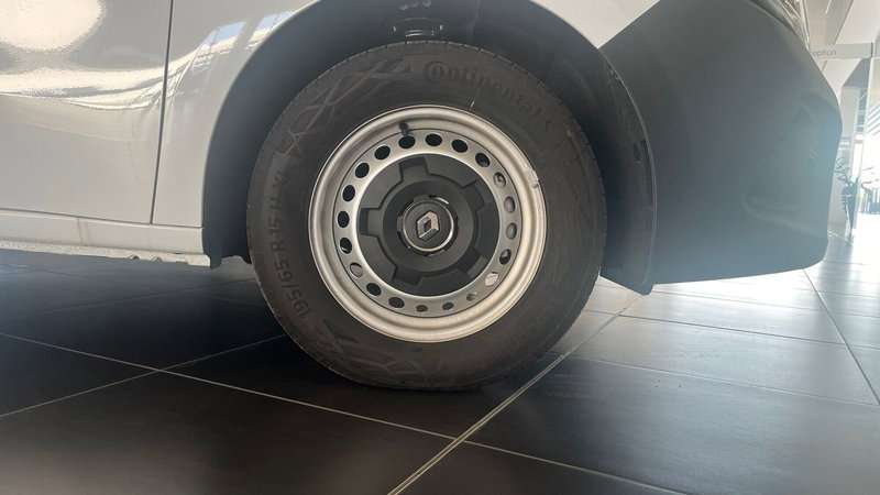 Renault Kangoo nuova a Catania (5)