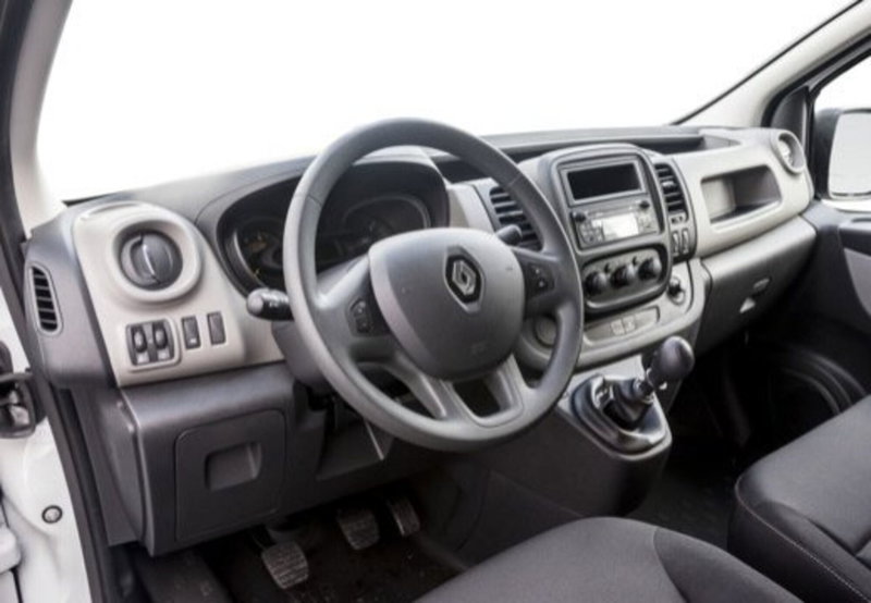 Renault Trafic Furgone usata a Parma (4)