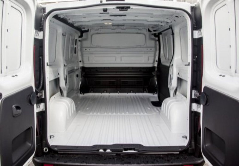 Renault Trafic Furgone usata a Parma (5)