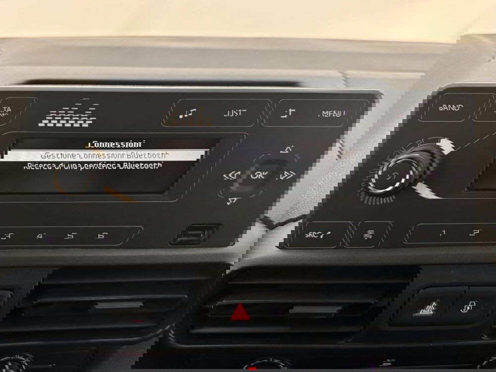 Opel Combo Furgone usata a Como (9)