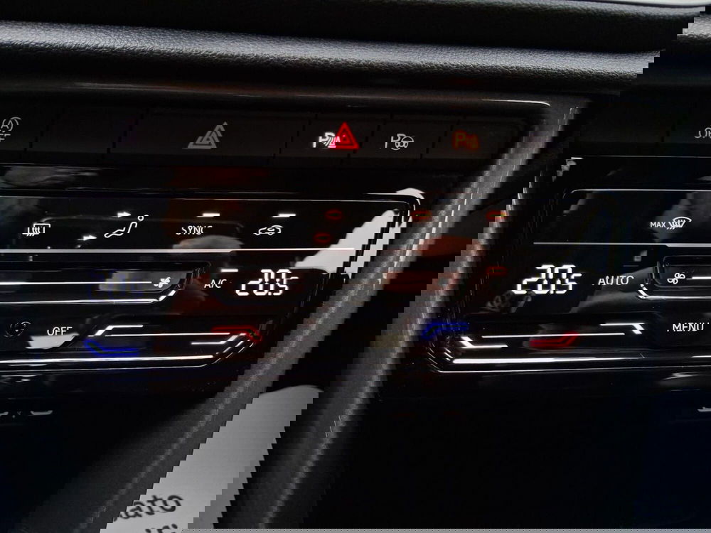 Volkswagen T-Roc usata a Bologna (17)