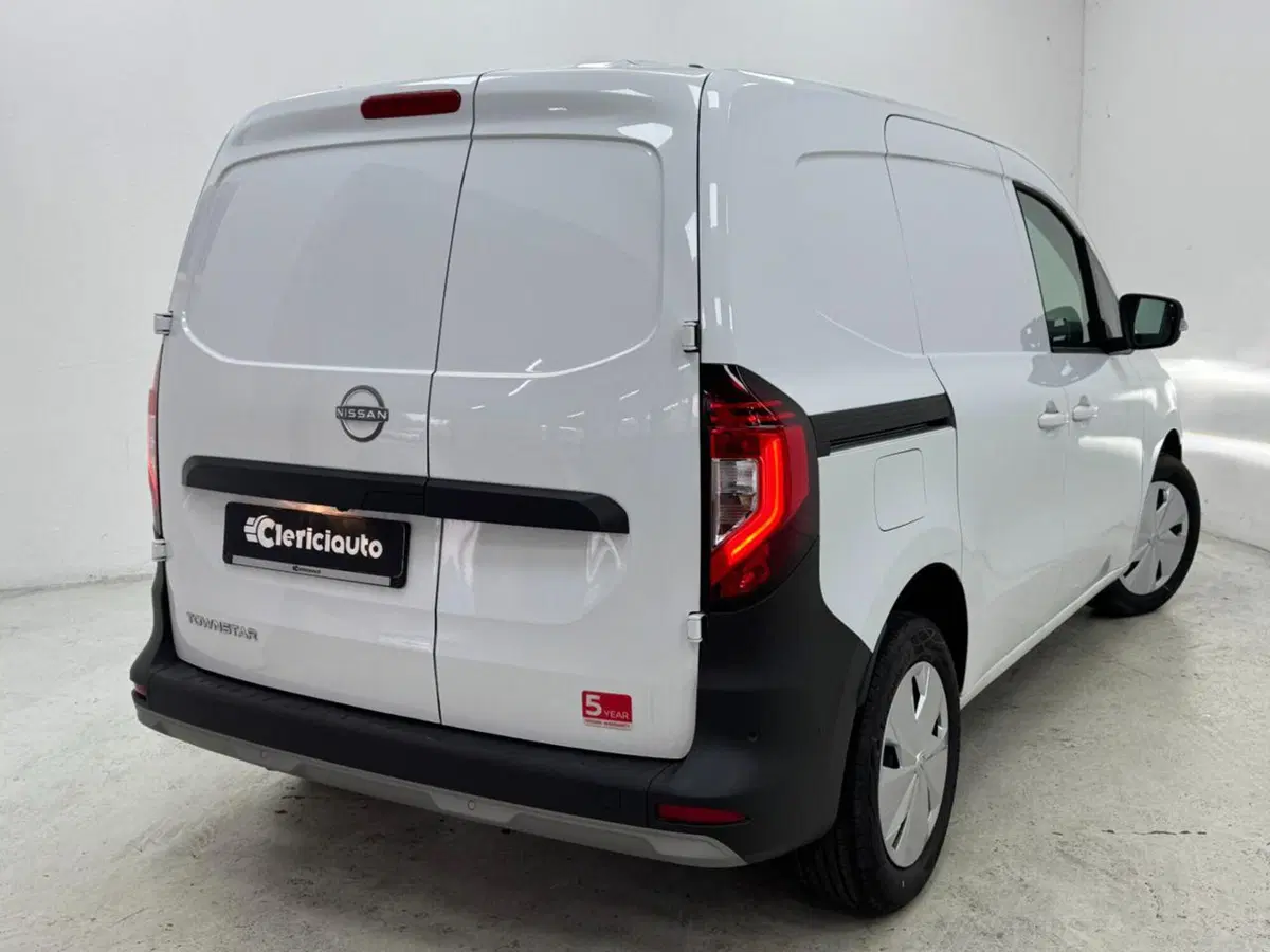 Nissan Townstar nuova a Como (2)