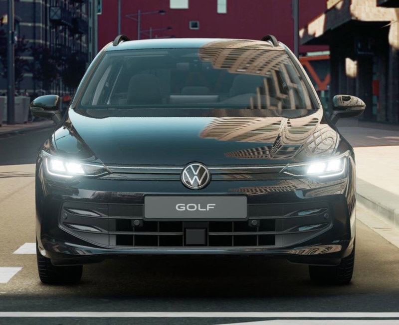 Volkswagen Golf Variant nuova a Bologna (5)
