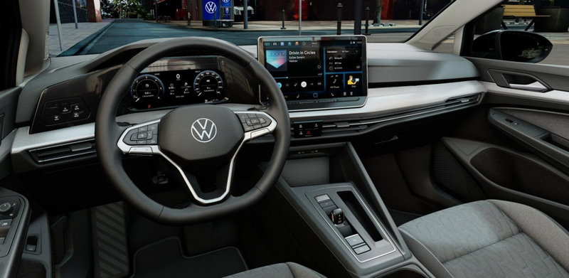 Volkswagen Golf Variant nuova a Bologna (6)