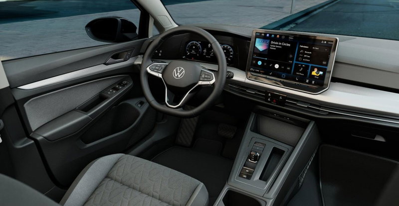 Volkswagen Golf Variant nuova a Bologna (7)