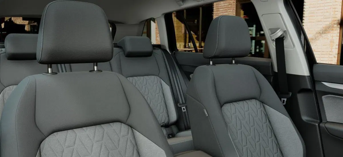 Volkswagen Golf Variant nuova a Bologna (8)