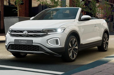 Volkswagen T-Roc Cabrio 1.5 TSI ACT DSG Style nuova a Bologna