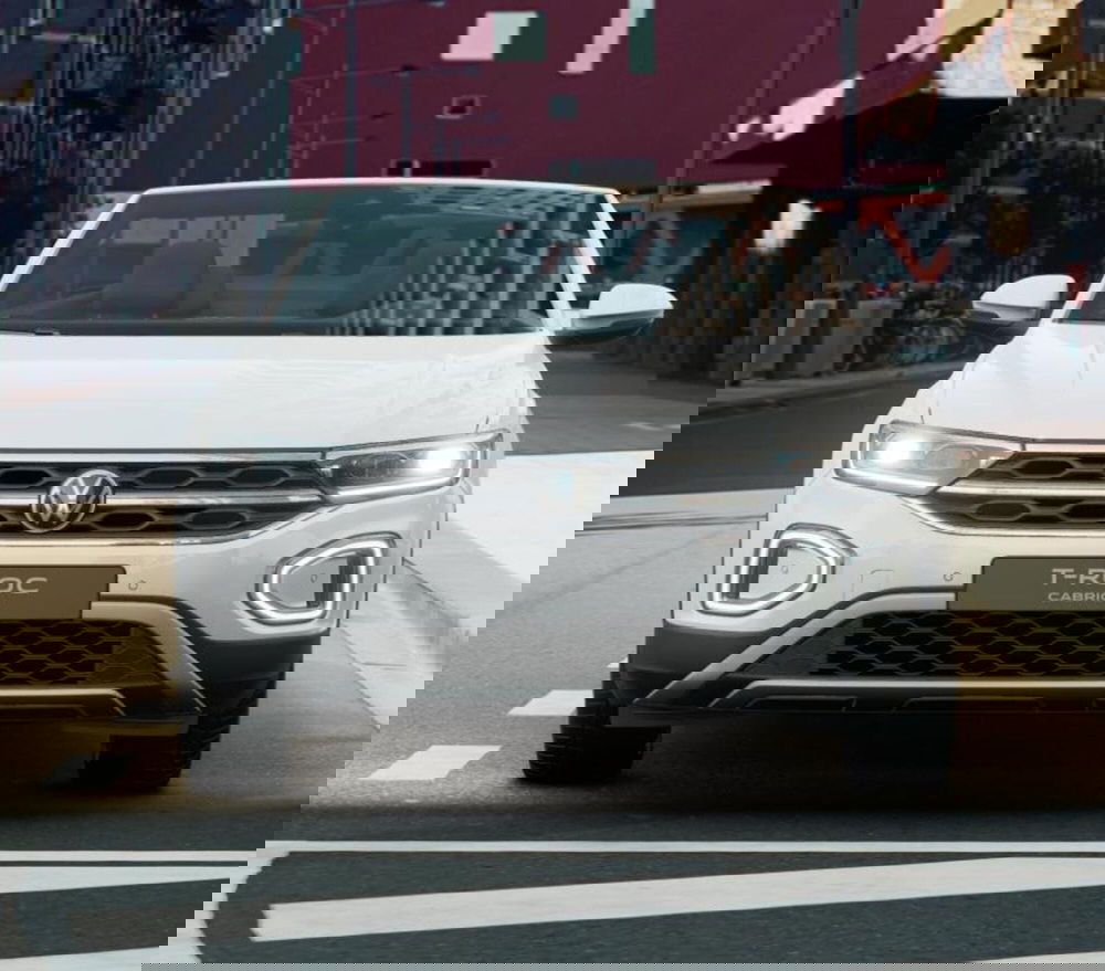 Volkswagen T-Roc Cabrio nuova a Bologna (5)