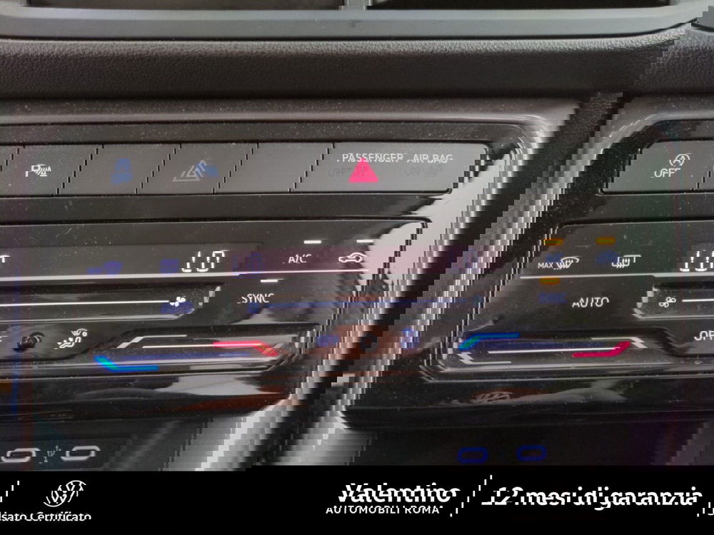 Volkswagen T-Cross usata a Roma (15)