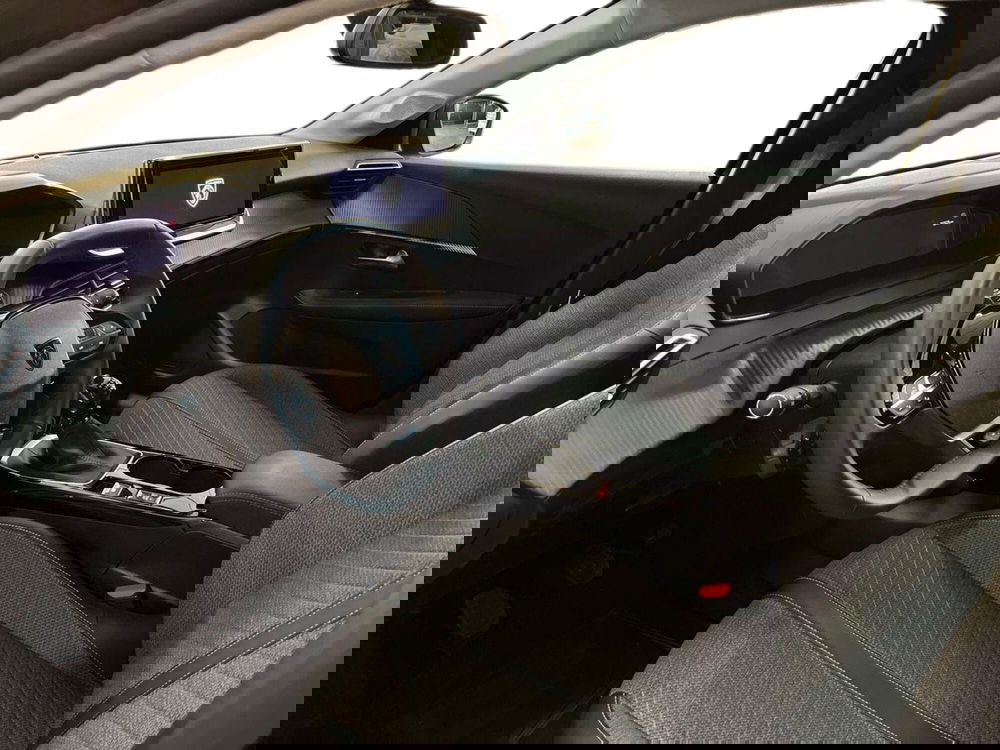 Peugeot 208 usata a Matera (10)