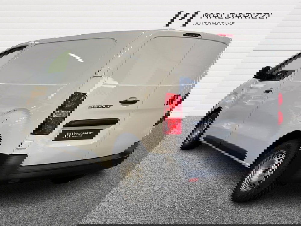 Fiat Scudo Furgone nuova a Bari (4)