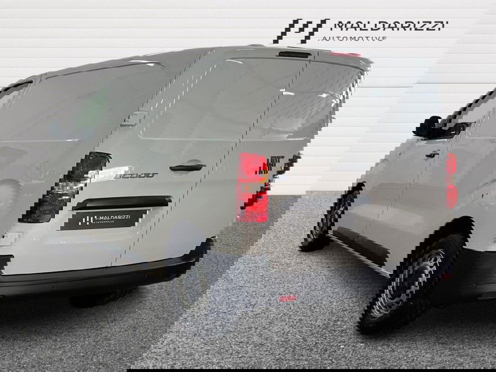 Fiat Scudo Furgone nuova a Bari (4)