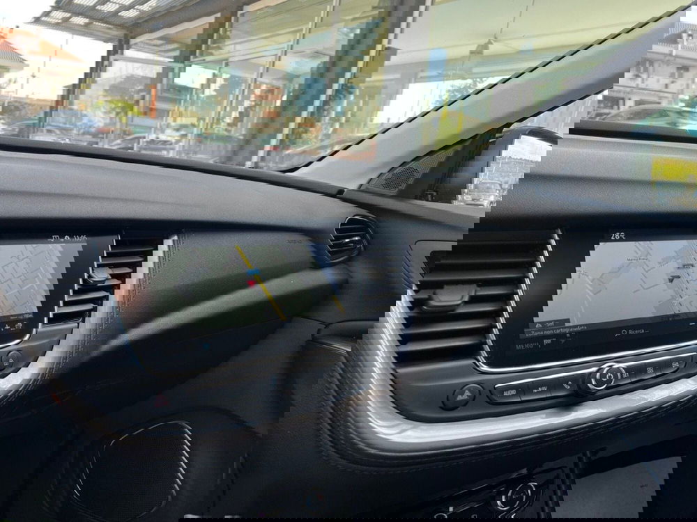 Opel Grandland X usata a Pescara (11)