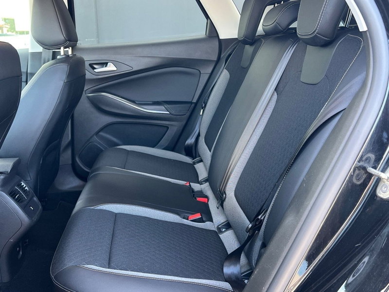 Opel Grandland X usata a Pescara (9)