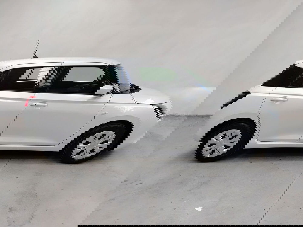 Suzuki Swift nuova a Rovigo (12)