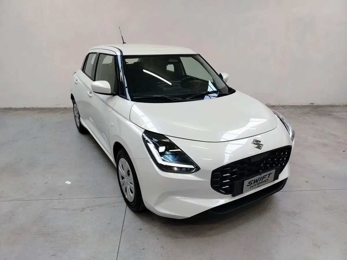Suzuki Swift nuova a Rovigo (2)