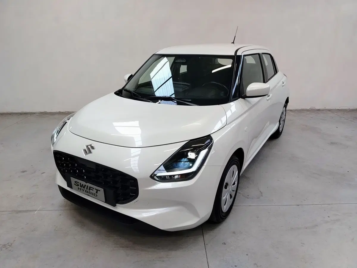 Suzuki Swift nuova a Rovigo (4)