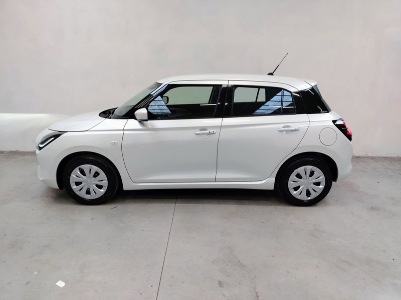 Suzuki Swift nuova a Rovigo (5)