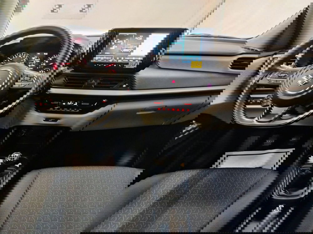 Suzuki Swift nuova a Rovigo (8)