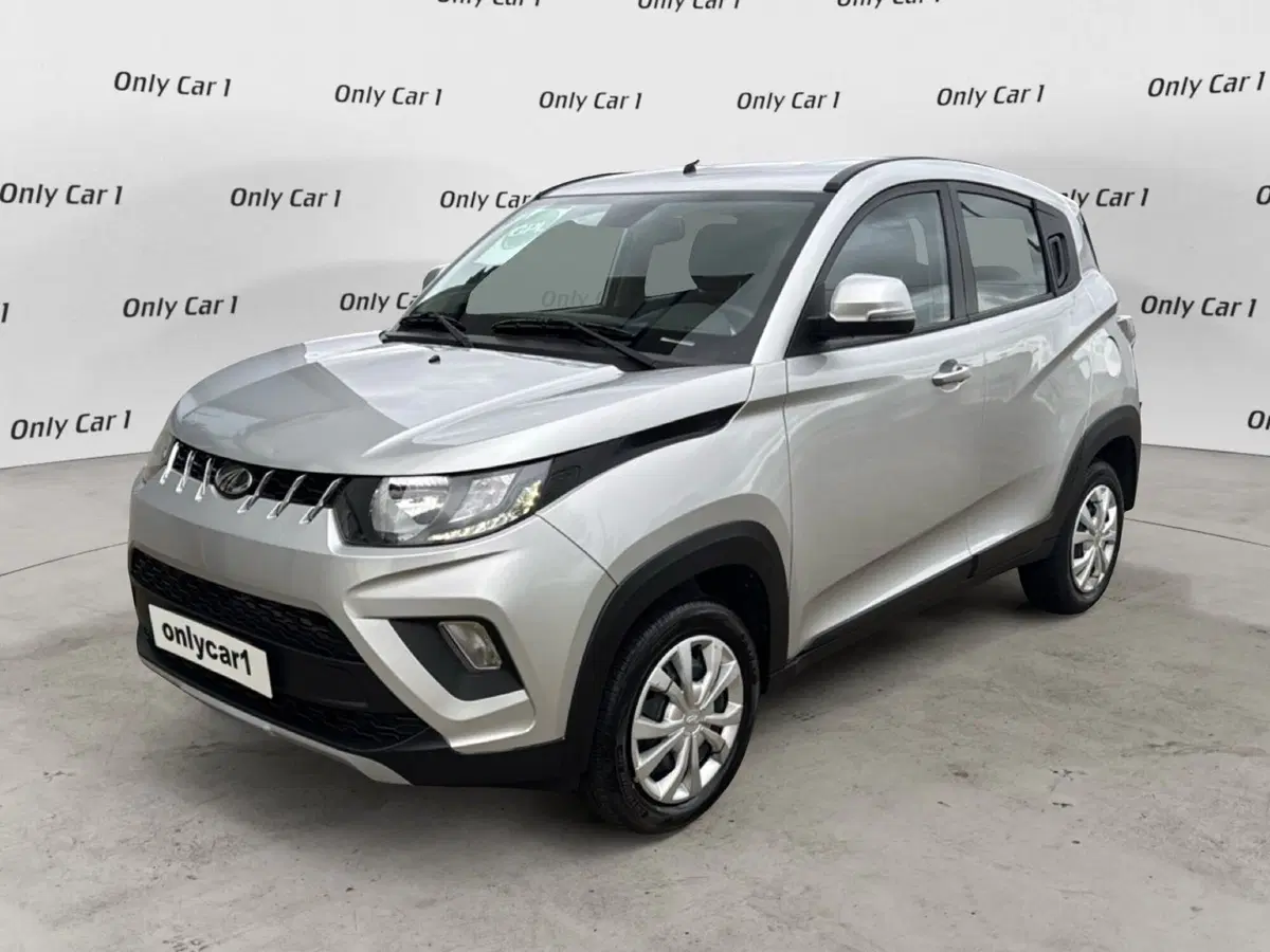 Mahindra KUV100 usata a Ferrara (3)