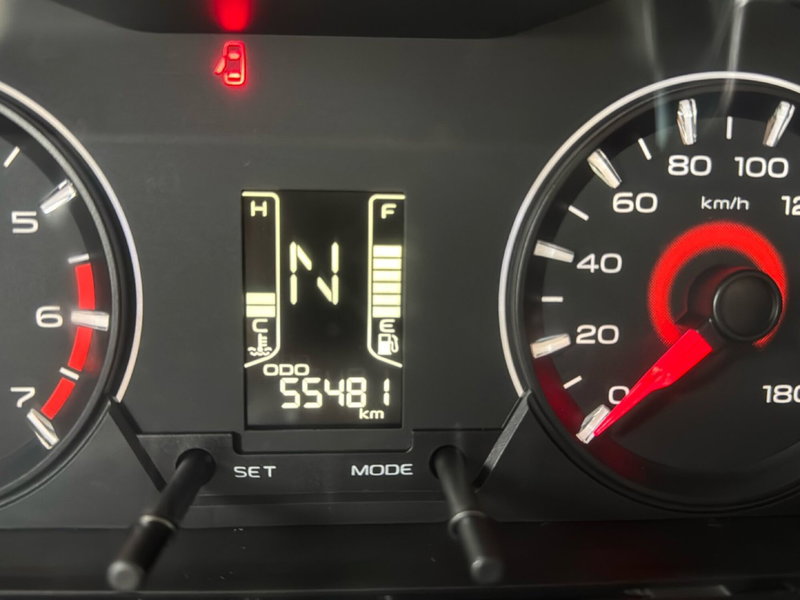 Mahindra KUV100 usata a Ferrara (7)