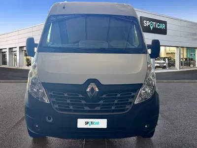 Renault Master Furgone T35 2.0 blue dci 130cv L2H2 del 2017 usata a Silvi