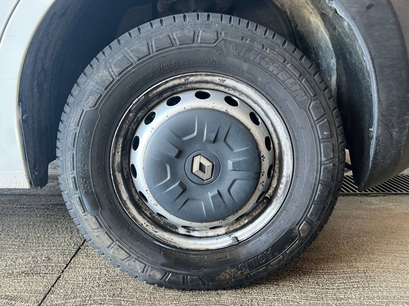 Renault Master Furgone usata a Teramo (10)