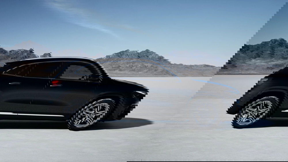 Mercedes-Benz GLA SUV nuova a Pescara (4)