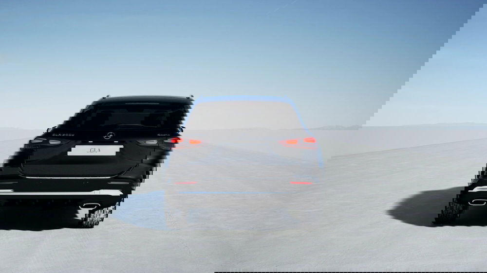 Mercedes-Benz GLA SUV nuova a Pescara (5)