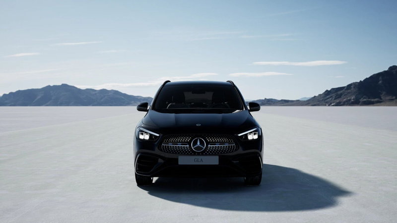 Mercedes-Benz GLA SUV nuova a Pescara (2)