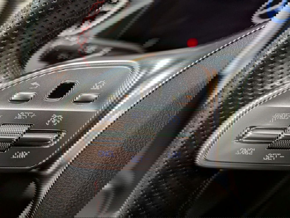 Mercedes-Benz GLA SUV usata a Trento (10)