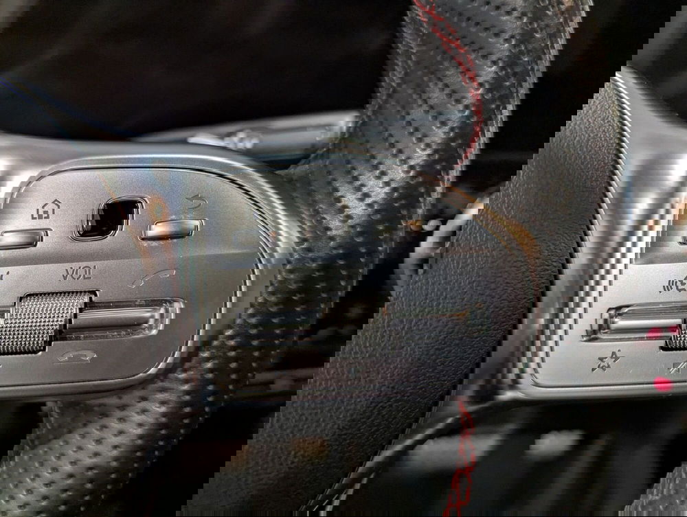 Mercedes-Benz GLA SUV usata a Trento (11)