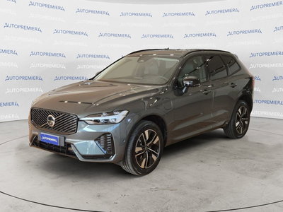 Volvo XC60 T6 Recharge AWD Plug-in Hybrid aut. Plus Dark nuova a Como