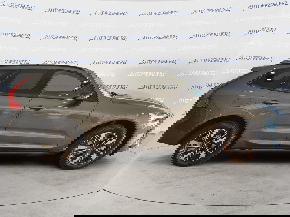 Volvo XC60 nuova a Como (6)