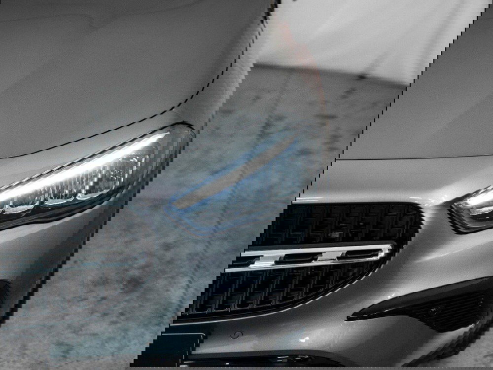 Mercedes-Benz GLA SUV nuova a Macerata (6)