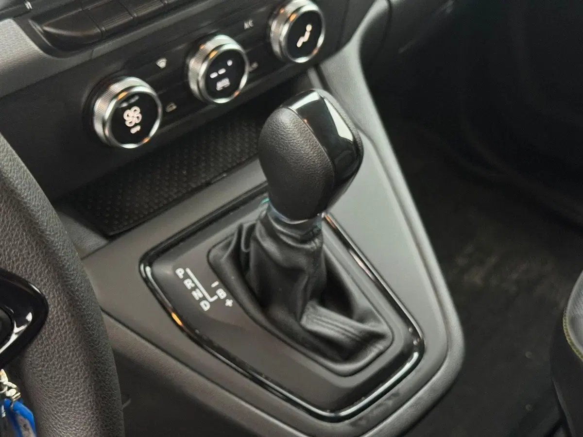 Renault Kangoo Furgone usata a Pavia (12)