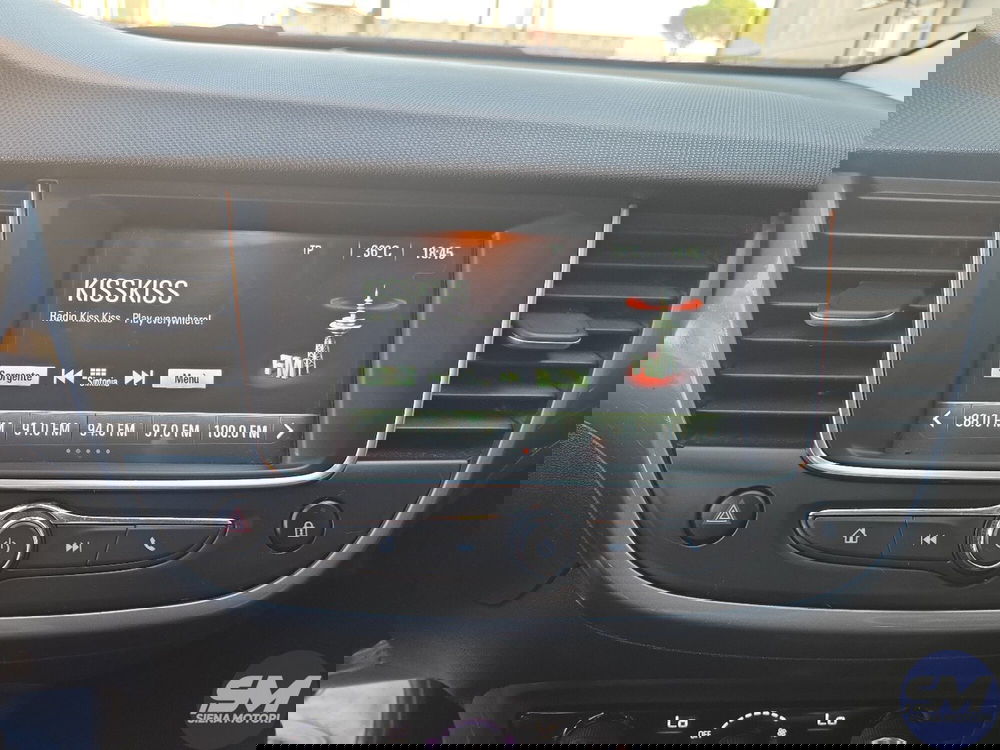 Opel Crossland usata a Siena (9)