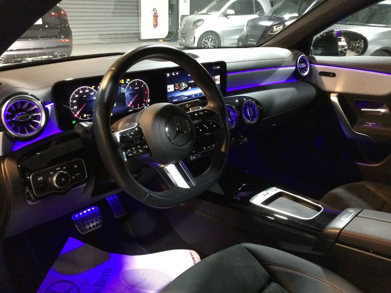 Mercedes-Benz CLA Shooting Brake usata a Caserta (11)