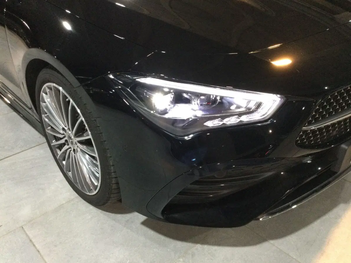 Mercedes-Benz CLA Shooting Brake usata a Caserta (9)
