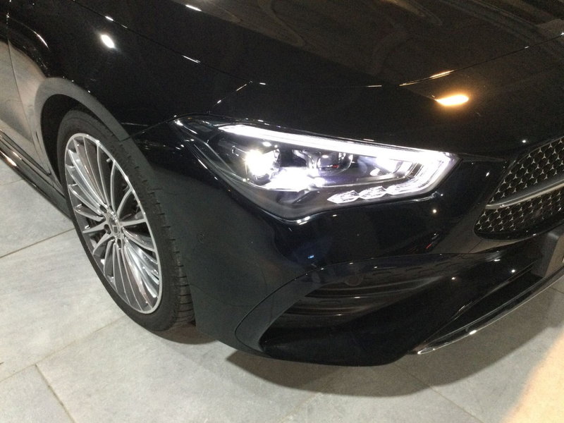 Mercedes-Benz CLA Shooting Brake usata a Caserta (9)