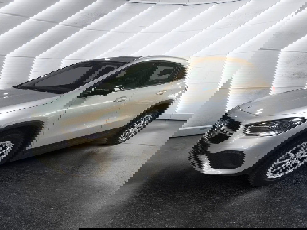 Mercedes-Benz GLA SUV usata a Caserta